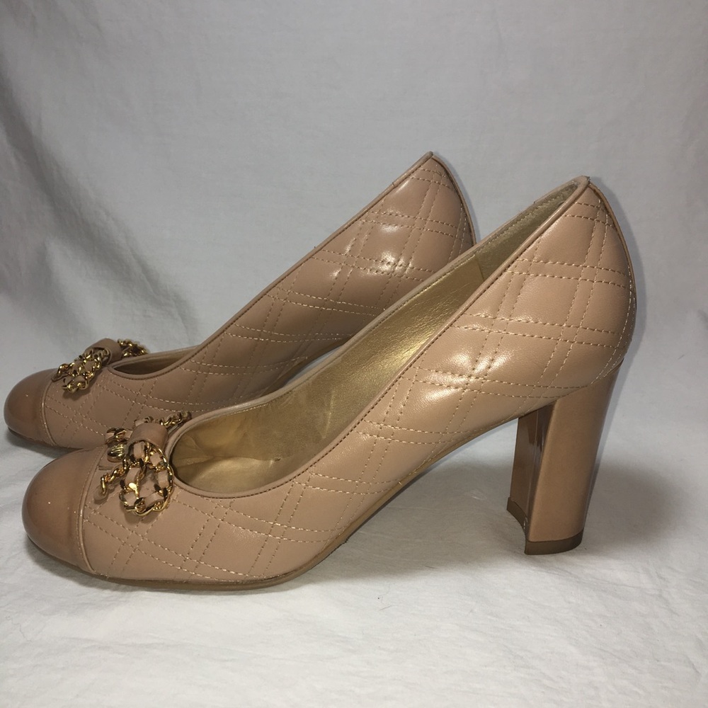 Stuart Weitzman nude heel